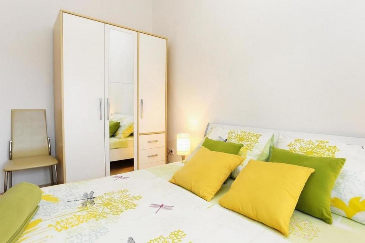 Apartments Frano Сегет-Враница Экстерьер фото