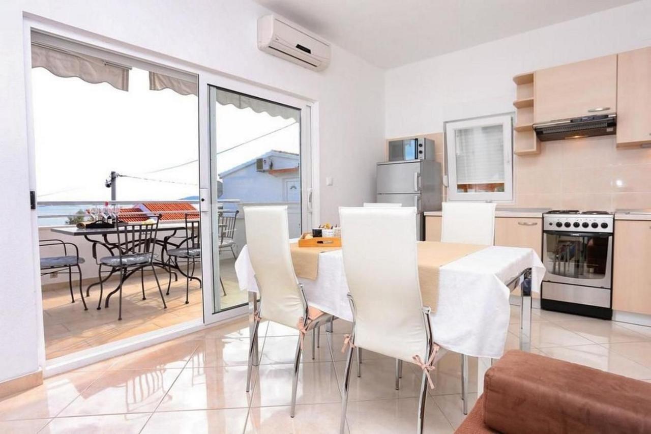 Apartments Frano Сегет-Враница Экстерьер фото