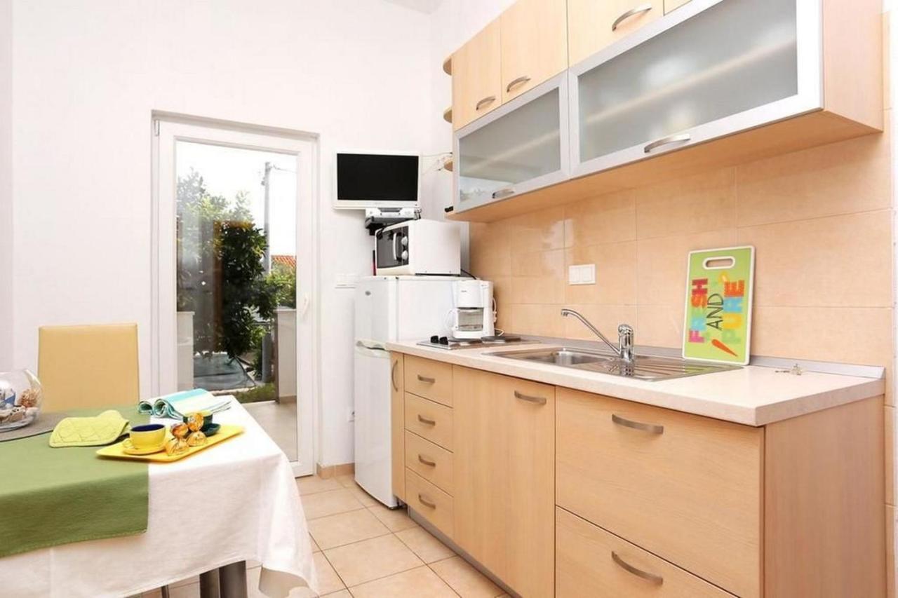 Apartments Frano Сегет-Враница Экстерьер фото